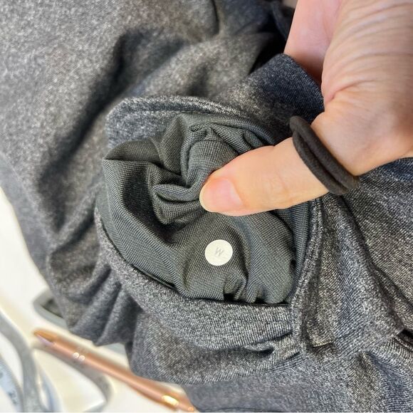 Lululemon Kung Fu Pant Heathered Dark Grey M - Picture 4 of 9